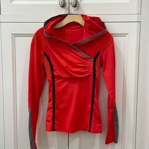 Lululemon Run: Cross Train Pullover Hooded Top—Red-Black -Gray—Barely Worn—4
